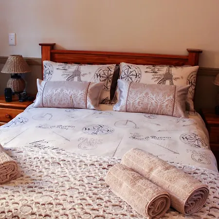 Victoria Heights B&B-2